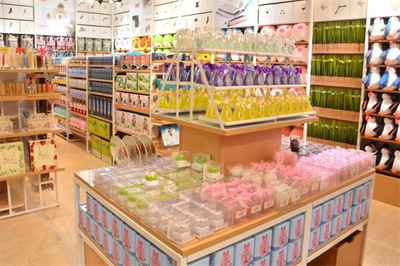 10元店加盟 開啟優(yōu)質(zhì)日常百貨生意新篇章